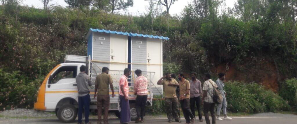 Fabricated toilets Cover
